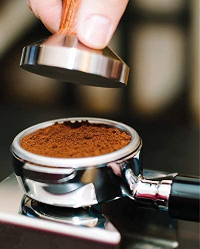 gastroback-90614-espresso-tamper-51-mm-barista-profi-aus-edelstahl-mit-holzgriff image 5